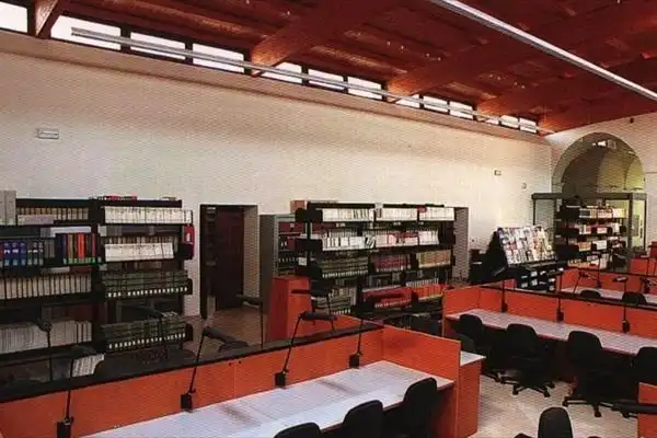 Hotel in zona Biblioteca Comunale “Giovanni Panunzio”