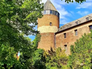 Bruggen Castle