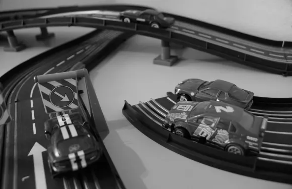 卡斯特羅普－勞克塞爾