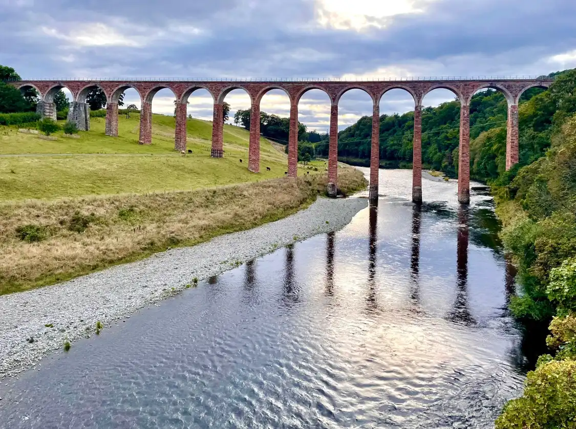 Hotels near Leaderfoot Viaduct