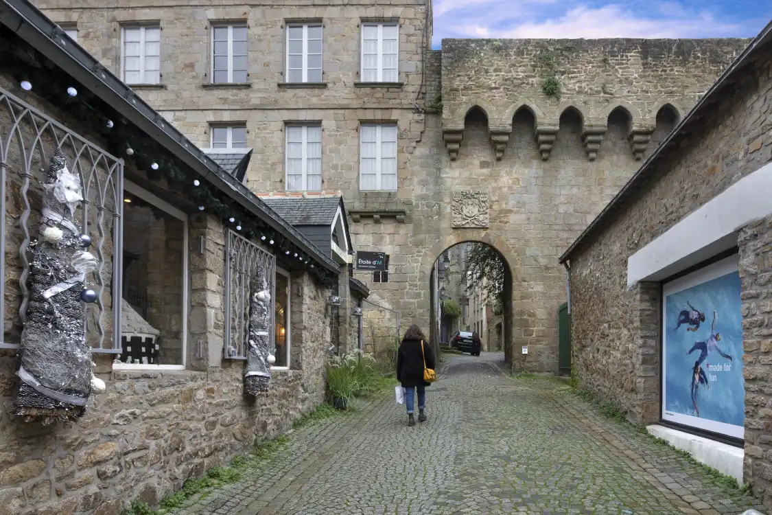 Hotels near Porte Saint-Jean
