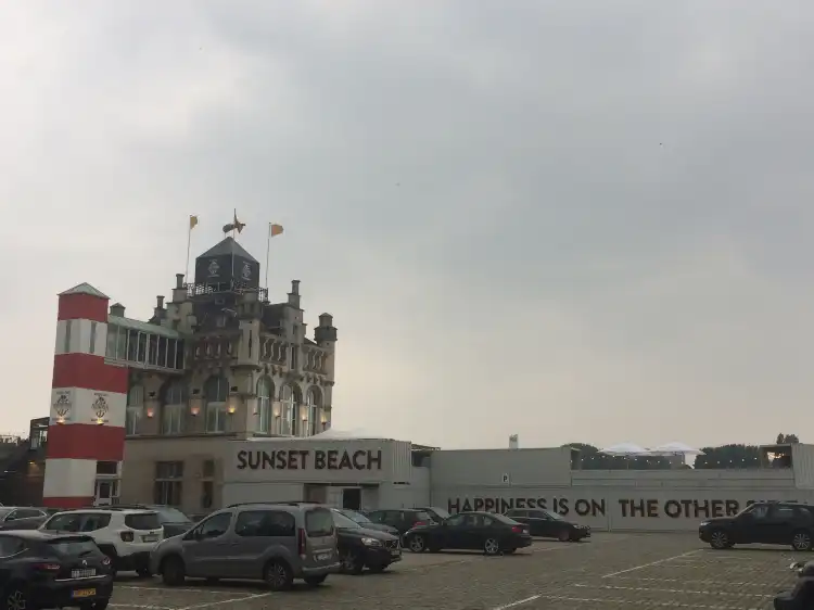 Hotels near Sunset Beach