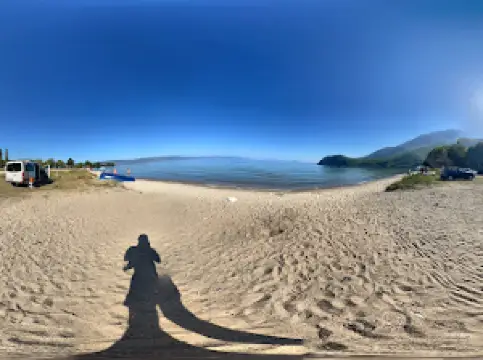 Beach „Ljubaništa“