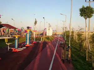 ŞEHİT ASTSUBAY BAŞ ÇAVUŞ ÖMER HALİS DEMİR PARK