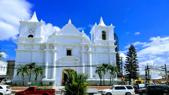 Plaza Francisco de Paula Flores