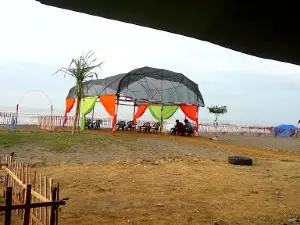 PANTAI UJONG SEUKEE