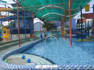Công viên nước Hoàng Giang