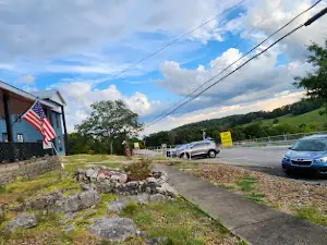 JB's Haunted Mansion & Snack Shack