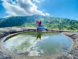 Núi Đá Voi Mẹ