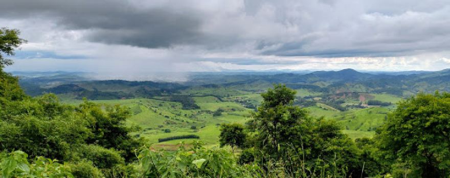 Gruta Nossa Senhora Aparecida Serra de Dininésia