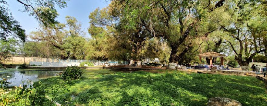 Recreativo "Ojo De Agua" Park