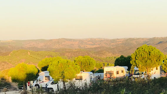 Shamwari Hilltop - Camping & Campervan Park