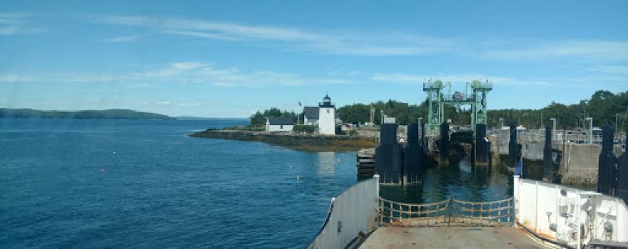 Grindle Point Sailors' Museum and Lighthouse