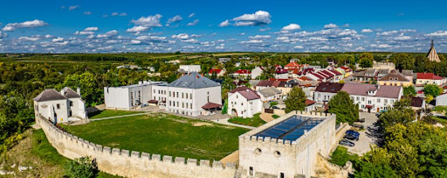 Szydłów - Ruiny zamku królewskiego