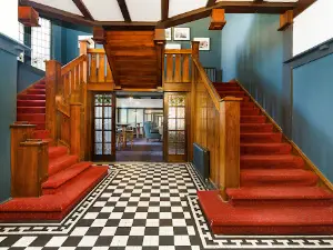 Bundanoon Hotel  RESTAURANT & BAR