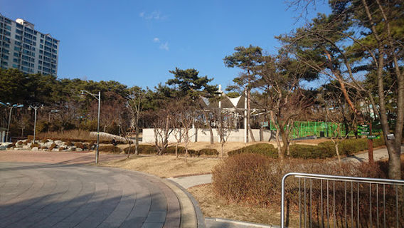 Suwon