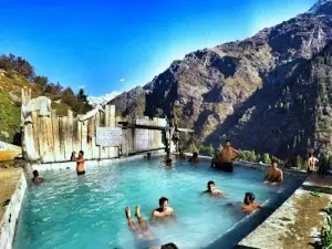 Him trek camp kasol