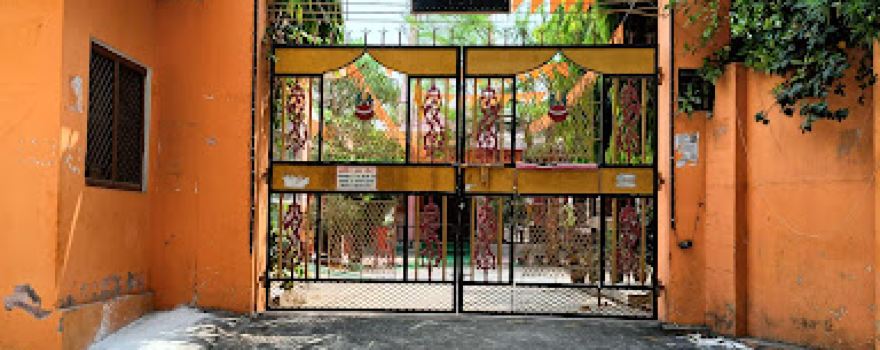 gayatri shaktipeeth station road mungra badshahpur