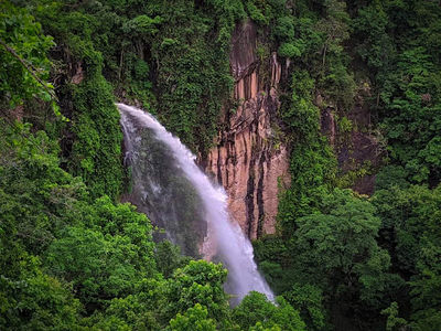 Air Terjun RIAMAU