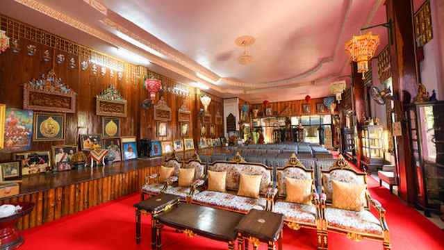 Wat Phra That Mae Chedi