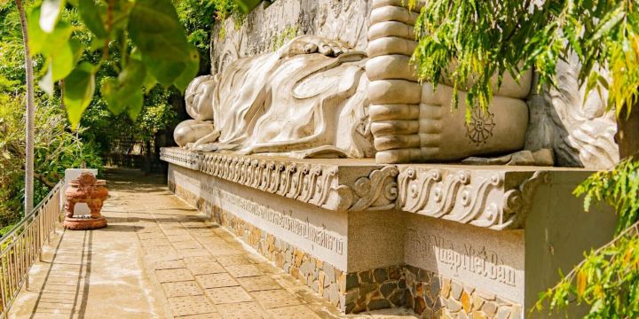 隆山寺（ロンソン寺）