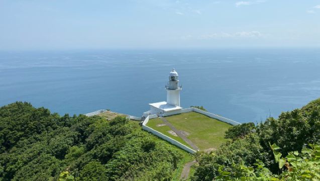 登別熊牧場+登別地獄谷+大湯沼+地球岬一日遊【包車10小時】
