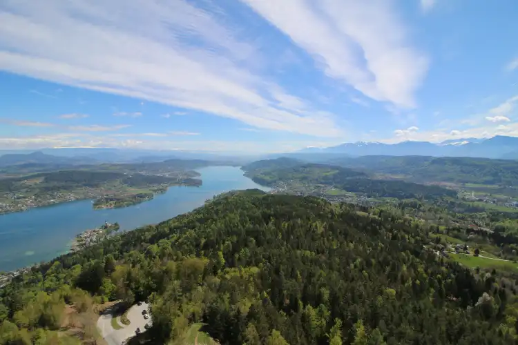 Hôtels à : Gemeinde Keutschach am See