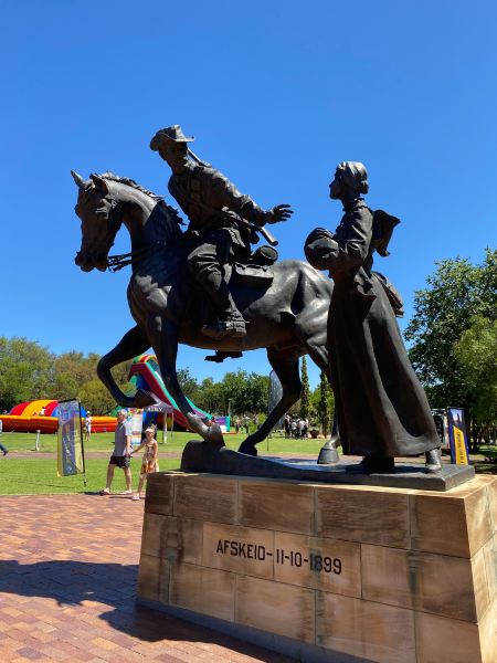 Windhoek to Bloemfontein Flights