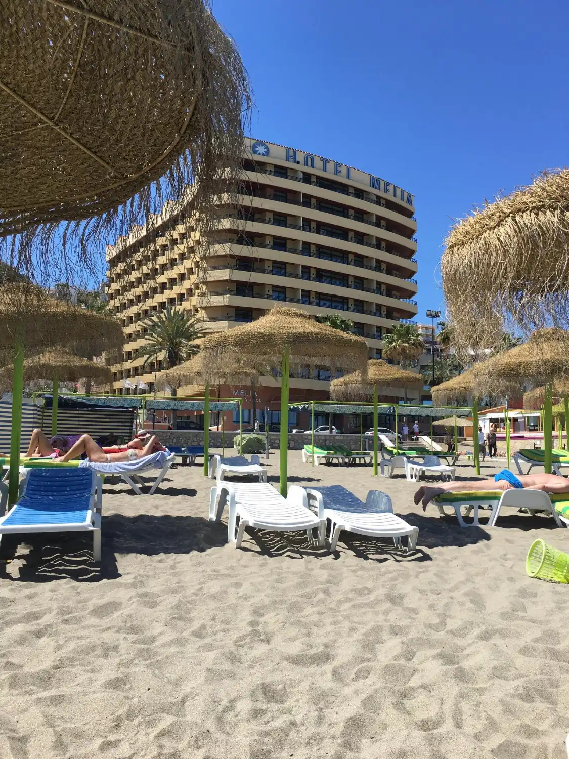 Hotels near Playa Los Alamos / El Canuelo