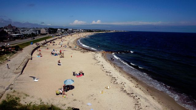 Falmouth Heights Beach