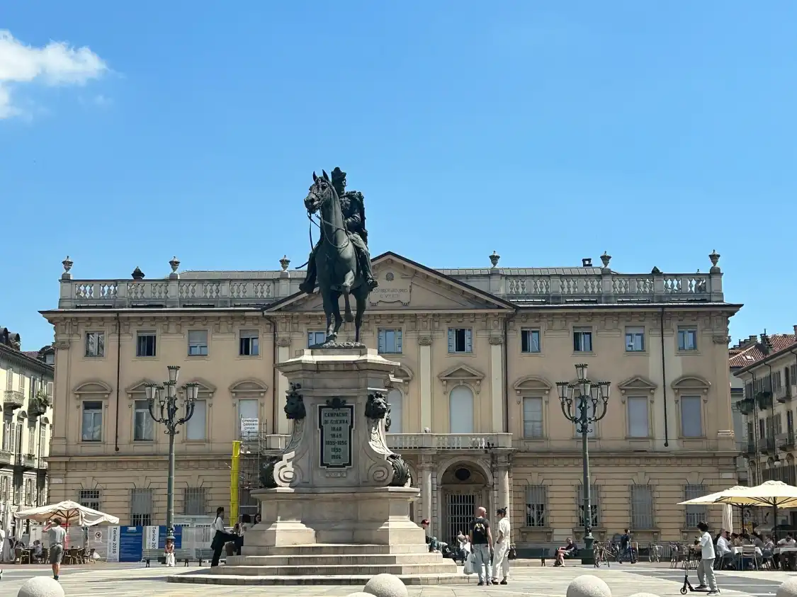 Hotel in zona Monumento ad Alfonso Ferrero della Marmora