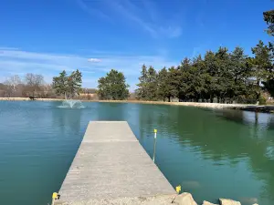 Broemmelsiek Park Off-Leash Dog Area