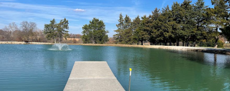 Broemmelsiek Park Off-Leash Dog Area