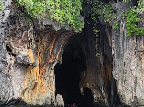 Swallows Cave