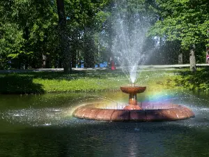 Alūksnes muižas parks