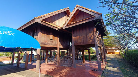 Nouhak Phoumsavan Museum