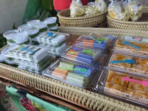 Thai-Laos Border Market