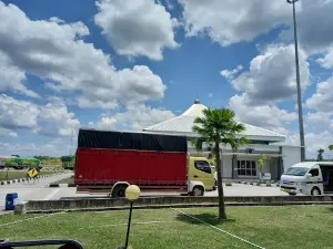 Masjid Al Hikmah Rest Area KM 215 B