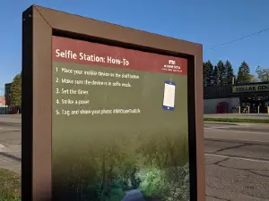 World's Largest Paul Bunyan Statue