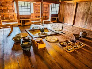Ne-jō Castle Honmaru-ato Ruins
