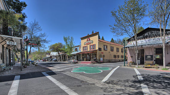 RE/MAX Gold: Leanne Smith