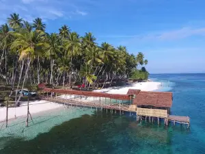 Pantai Poganda
