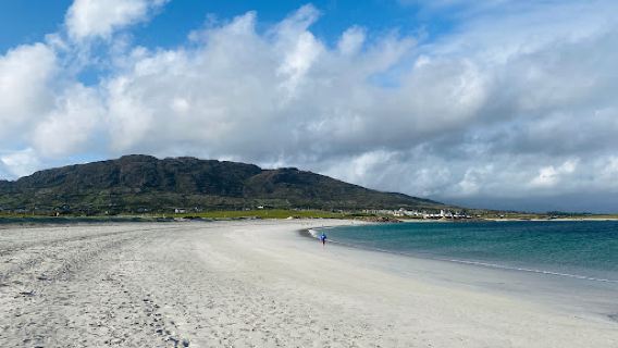 Gurteen Bay Caravan & Camping Park
