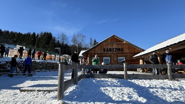 „Stok Karpatka” wyciąg narciarski górka saneczkowa Karpacz