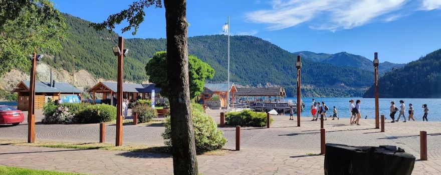 Lake Lacar Waterfront