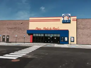 Smitty's Cinema Topsham