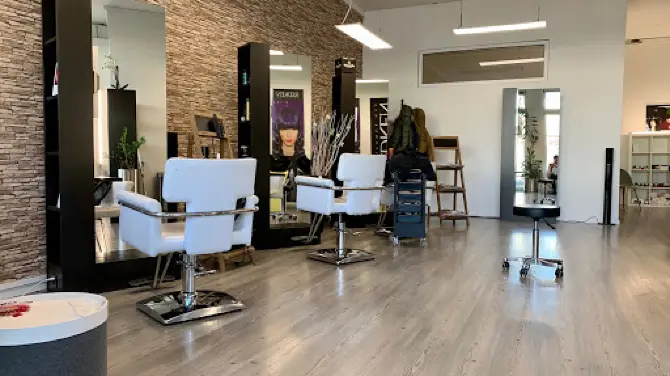 DiCarlo Coiffeur, Beauty & Wellness