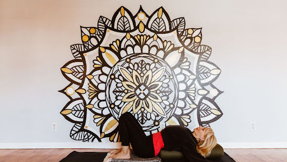 Thrive Yoga Summit