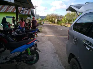 Lapangan Sepak Bola Lende