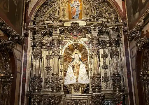 Hoteles cerca de Basílica y casa natal de Santa Teresa de Jesús